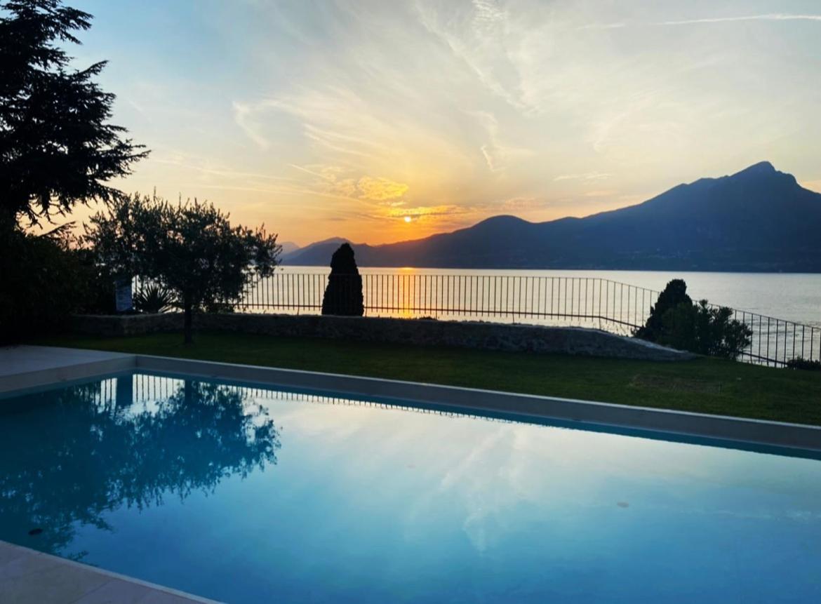 Le Rocce Daire Torri Del Benaco Dış mekan fotoğraf